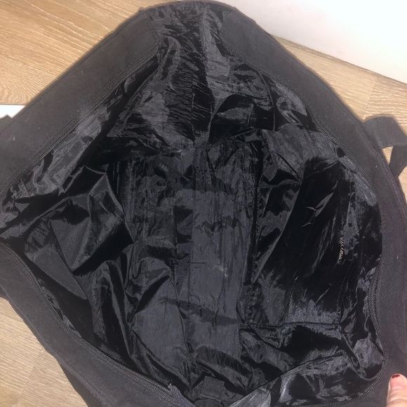 Victoria’s Secret ladies overnight bag gym bag shoulder bag - Picture 5 of 6